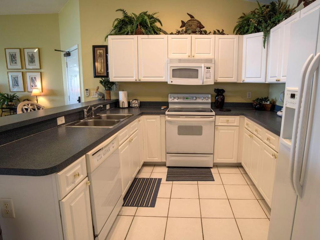 Gulf Retreat 2: Magnificent Water Views, Steps To Beach, None Cleaner, None Nicer! Clearwater Beach Esterno foto
