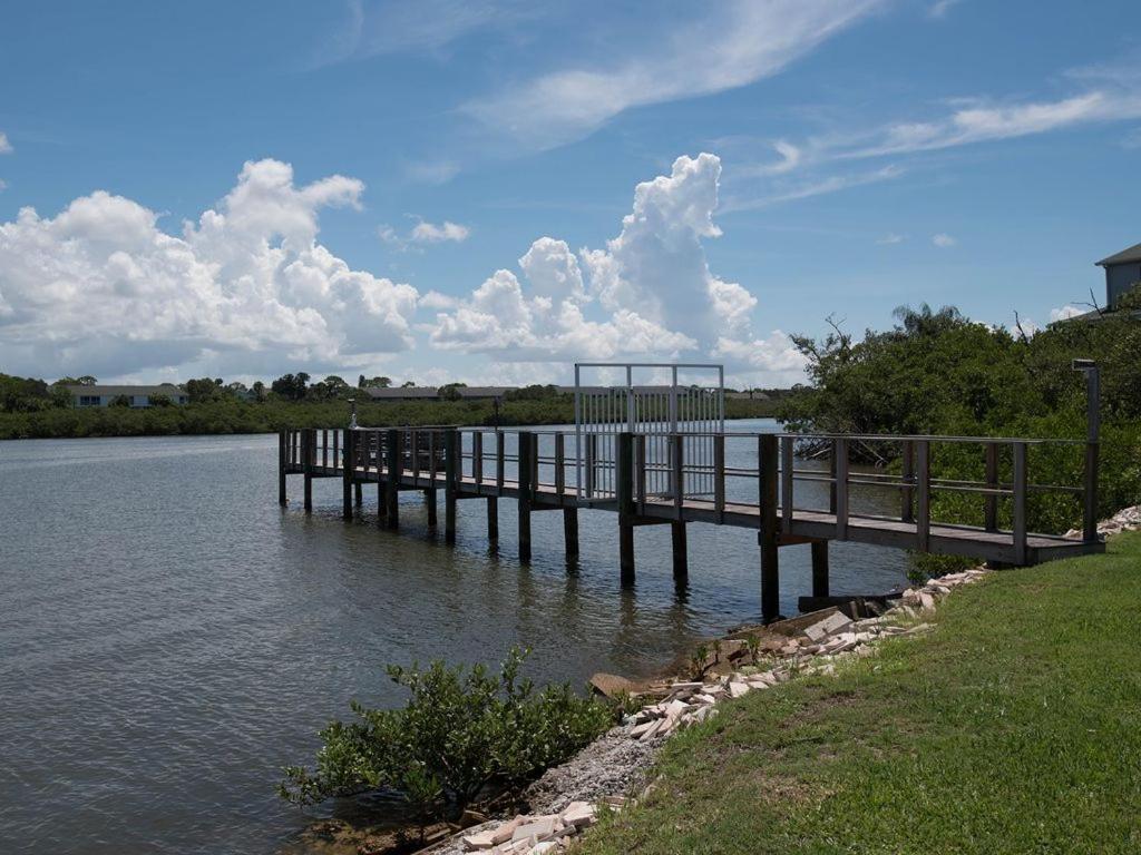 Gulf Retreat 2: Magnificent Water Views, Steps To Beach, None Cleaner, None Nicer! Clearwater Beach Esterno foto